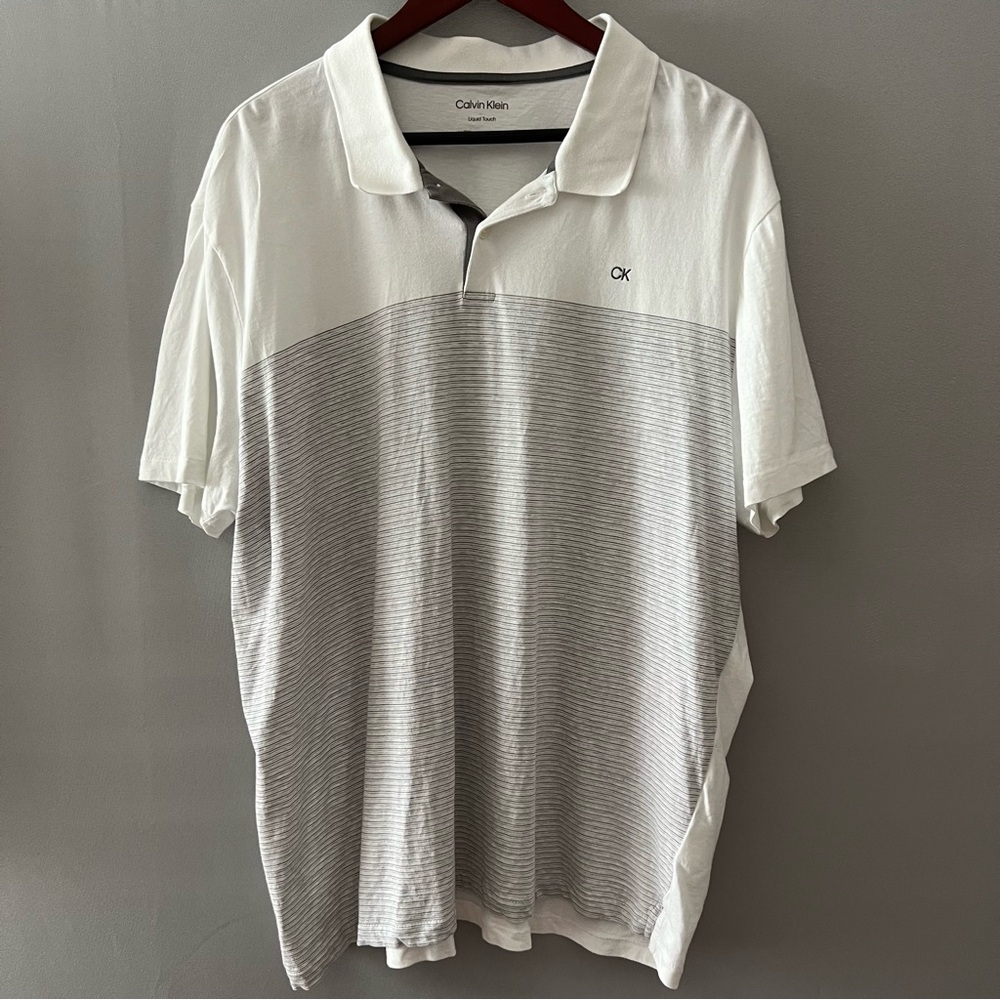 Calvin Klein Men's Polo Shirt in White and Gray